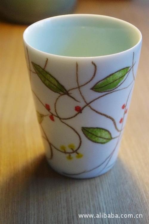 产品中心 其他茶具 > 长期供应德化 精美陶瓷杯类 日用品 有意者来点